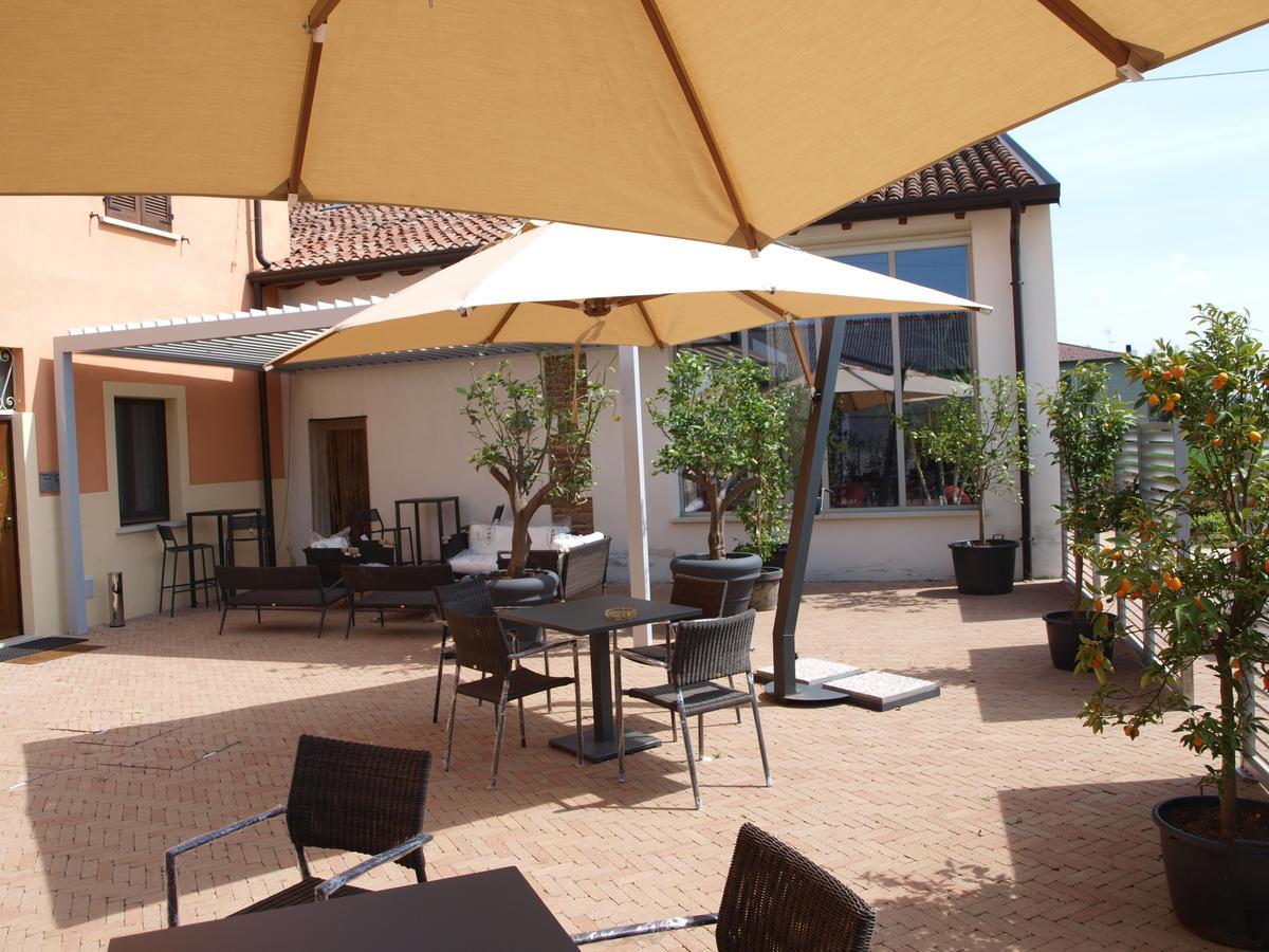 La Cascina Del Sole Hostel Rivarolo del Re ed Uniti Exterior photo